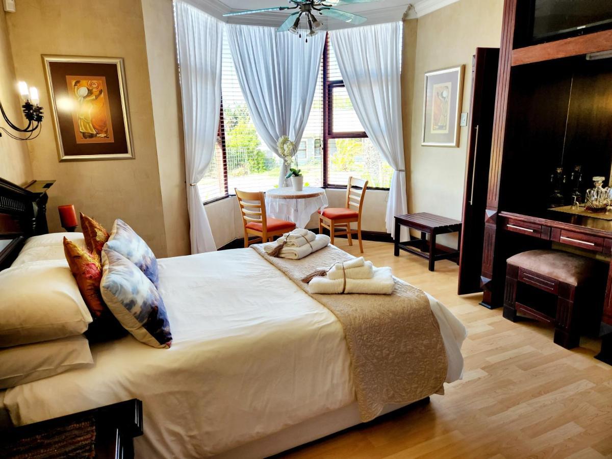 The Wooden Leg Guesthouse Клейнмонд Экстерьер фото